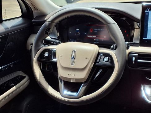 Used 2024 Lincoln Corsair FWD image 7