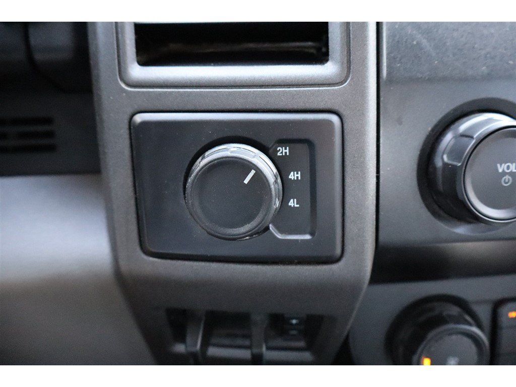Used 2020 Ford F450 XL w/ STX Appearance Package AWD/4WD image 24