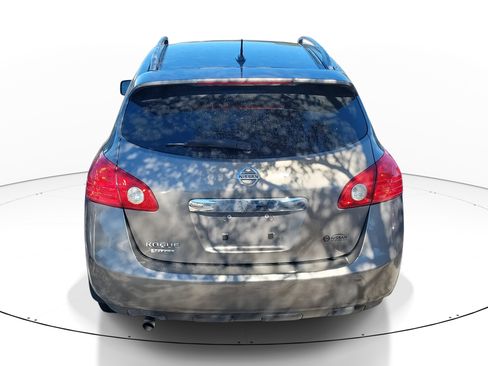 Used 2015 Nissan Rogue S w/ Convenience Package image 5