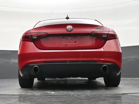 Used 2021 Alfa Romeo Giulia Sprint w/ Nero Edizione RWD image 23