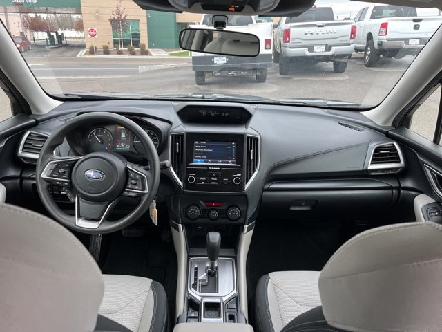 Used 2023 Subaru Forester AWD/4WD image 38