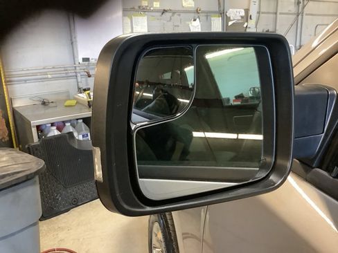 Certified 2022 RAM 1500 Big Horn AWD/4WD image 15