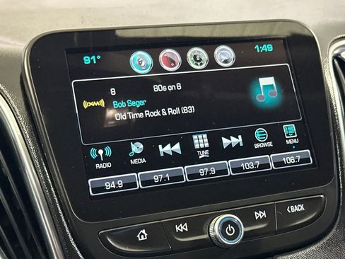Used 2016 Chevrolet Malibu LT FWD image 19