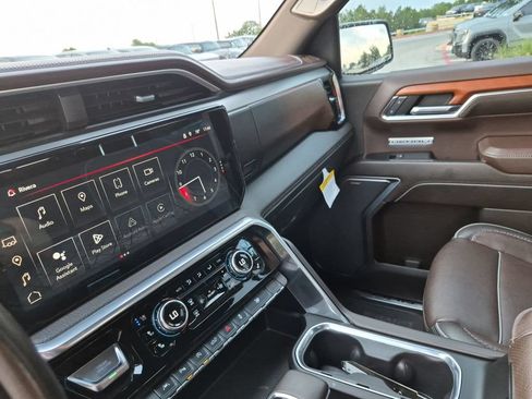 Used 2023 GMC Sierra 1500 Denali w/ Denali Reserve Package RWD image 27