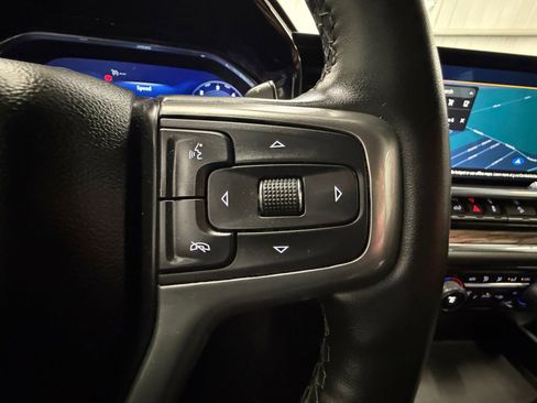 Used 2023 Chevrolet Silverado 1500 RST image 18