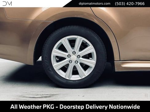 Used 2011 Subaru Legacy 2.5i Premium w/ All-Weather Pkg AWD/4WD image 41