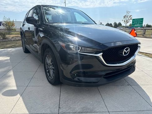 Used 2017 MAZDA CX-5 Touring w/ Preferred Equipment Package AWD/4WD image 7