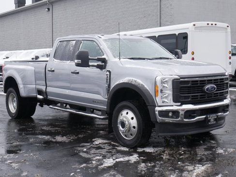Used 2023 Ford F450 XL w/ Snow Plow/Camper Package image 5