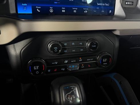 Used 2024 Ford Bronco Wildtrak AWD/4WD image 20