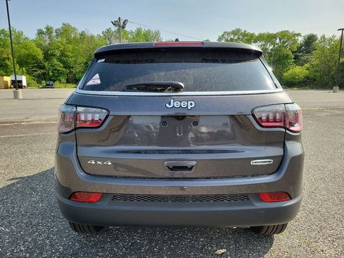 New 2023 Jeep Compass Latitude w/ Sun and Sound Group image 7