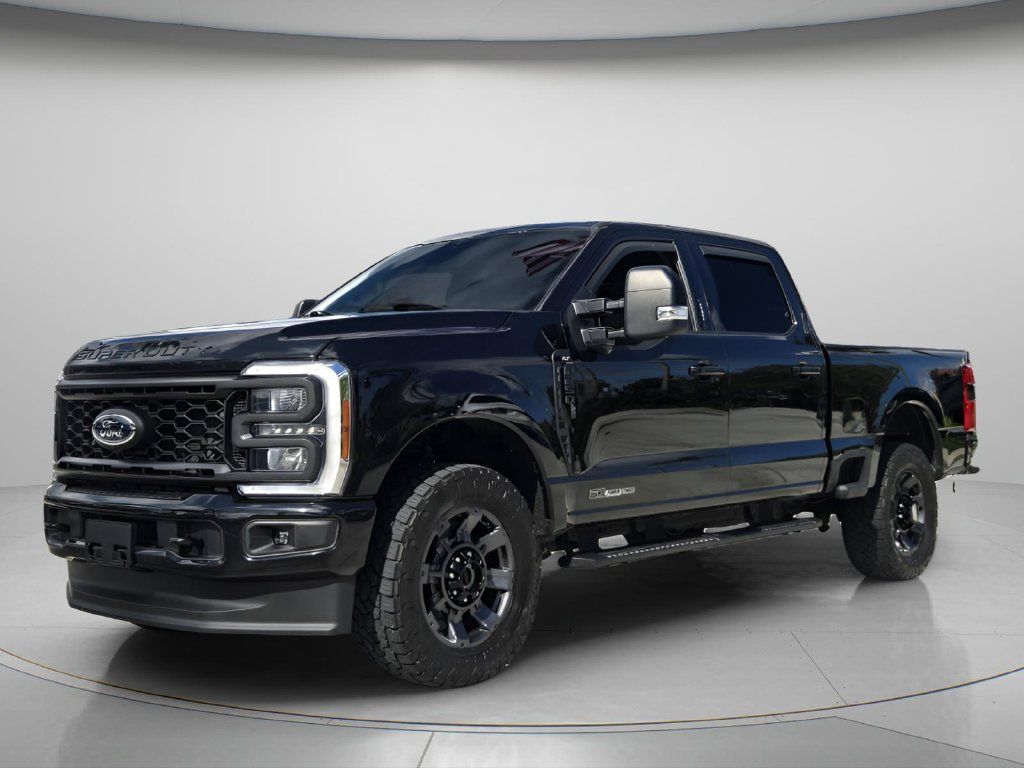 Used 2023 Ford F250 XLT w/ XLT Premium Package AWD/4WD image 9