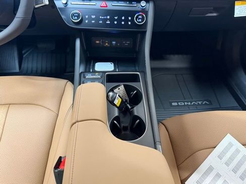 New 2026 Hyundai Sonata Limited image 15