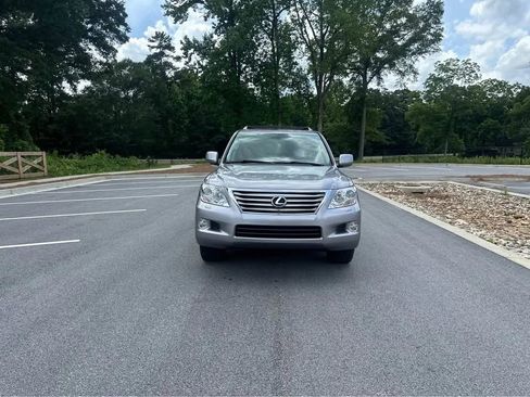 Used 2009 Lexus LX 570 4WD image 6