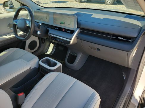Used 2023 Hyundai Ioniq 5 SEL image 11