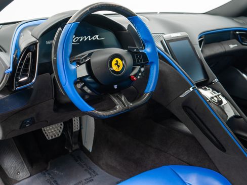 Used 2022 Ferrari Roma RWD image 13