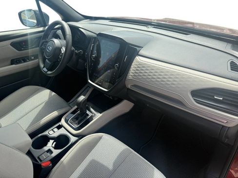 Used 2025 Subaru Forester Premium image 10