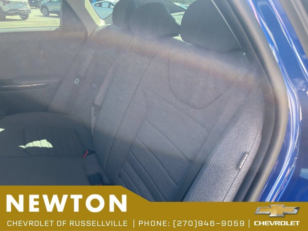 Used 2025 Kia K4 EX FWD image 31