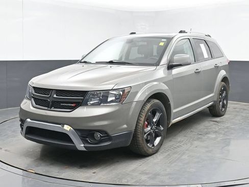 Used 2020 Dodge Journey Crossroad FWD image 5