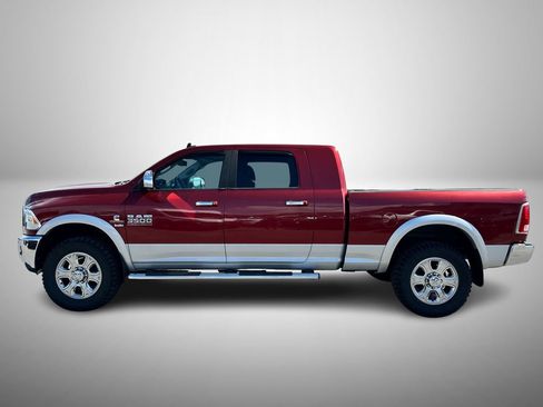 Used 2014 RAM 3500 Laramie w/ Convenience Group AWD/4WD image 6