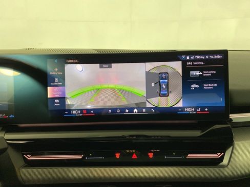 New 2026 BMW 530i xDrive w/ M Sport Package image 11