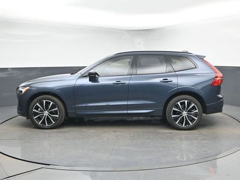 Used 2025 Volvo XC60 B5 Plus w/ Protection Package Premier image 5