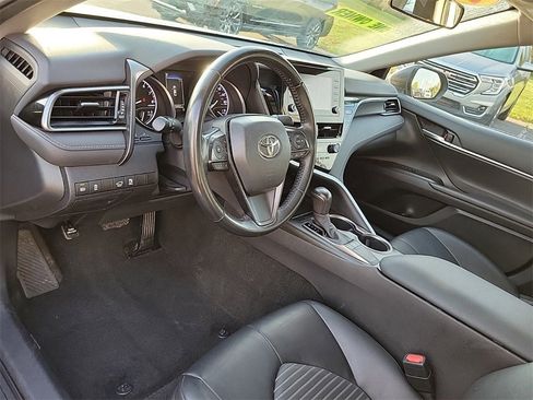 Used 2023 Toyota Camry SE image 17