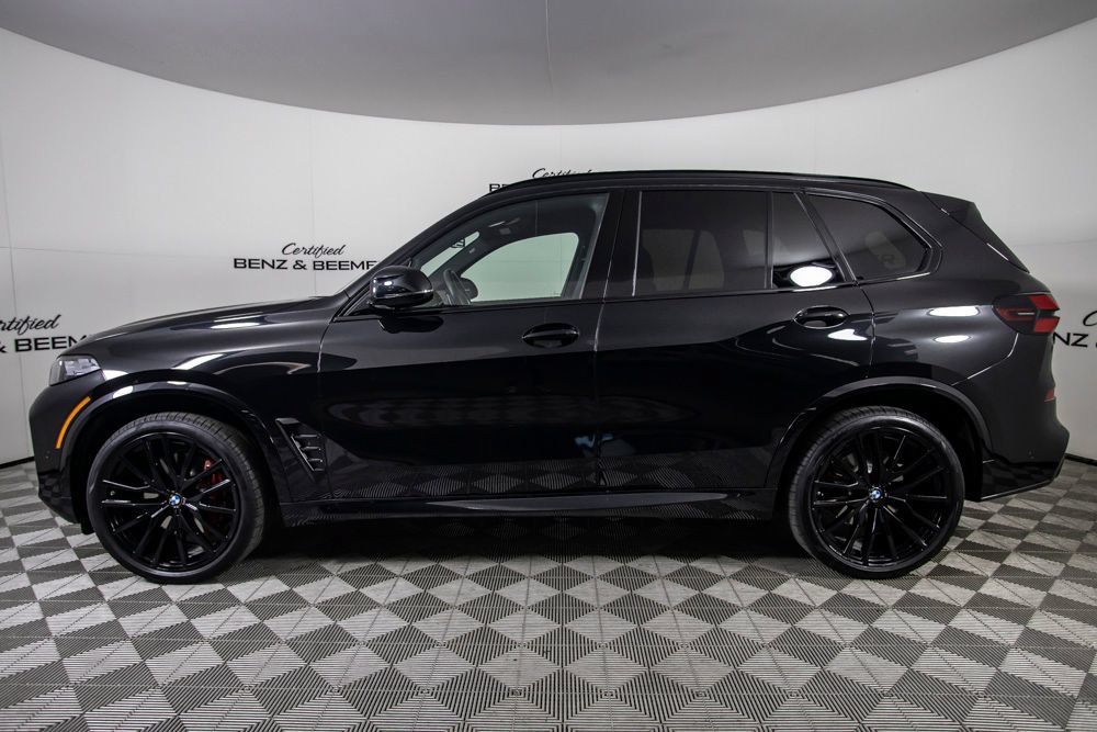 Used 2026 BMW X5 sDrive40i w/ M Sport Package RWD image 10