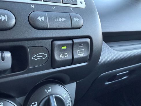 Used 2008 Honda Fit image 20