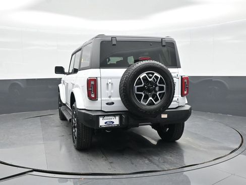 New 2025 Ford Bronco Outer Banks image 5