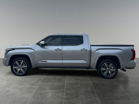 Used 2023 Toyota Tundra Capstone AWD/4WD image 4