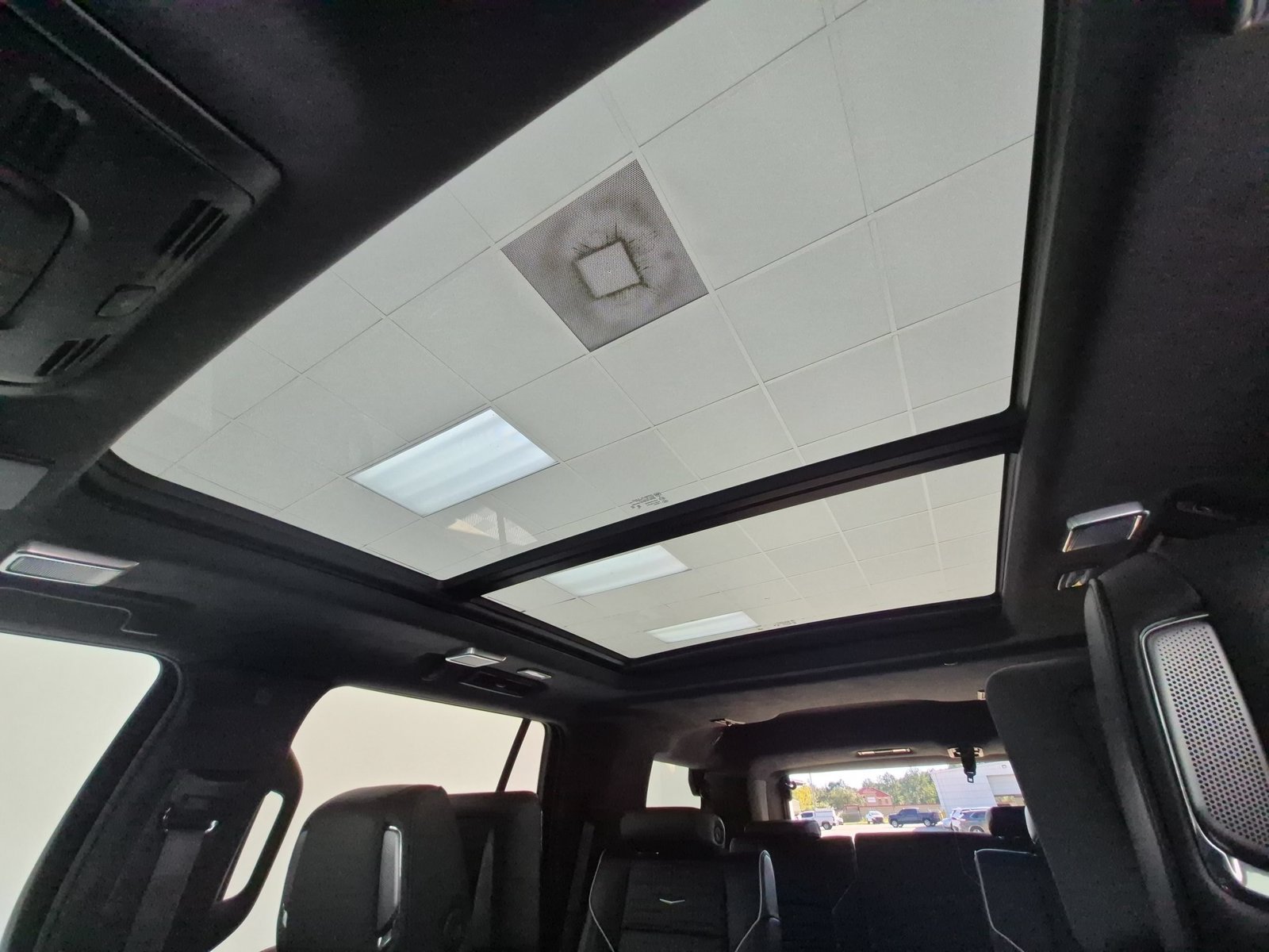 Used 2024 Cadillac Escalade V w/ LPO, Floor Liner Package AWD/4WD image 21