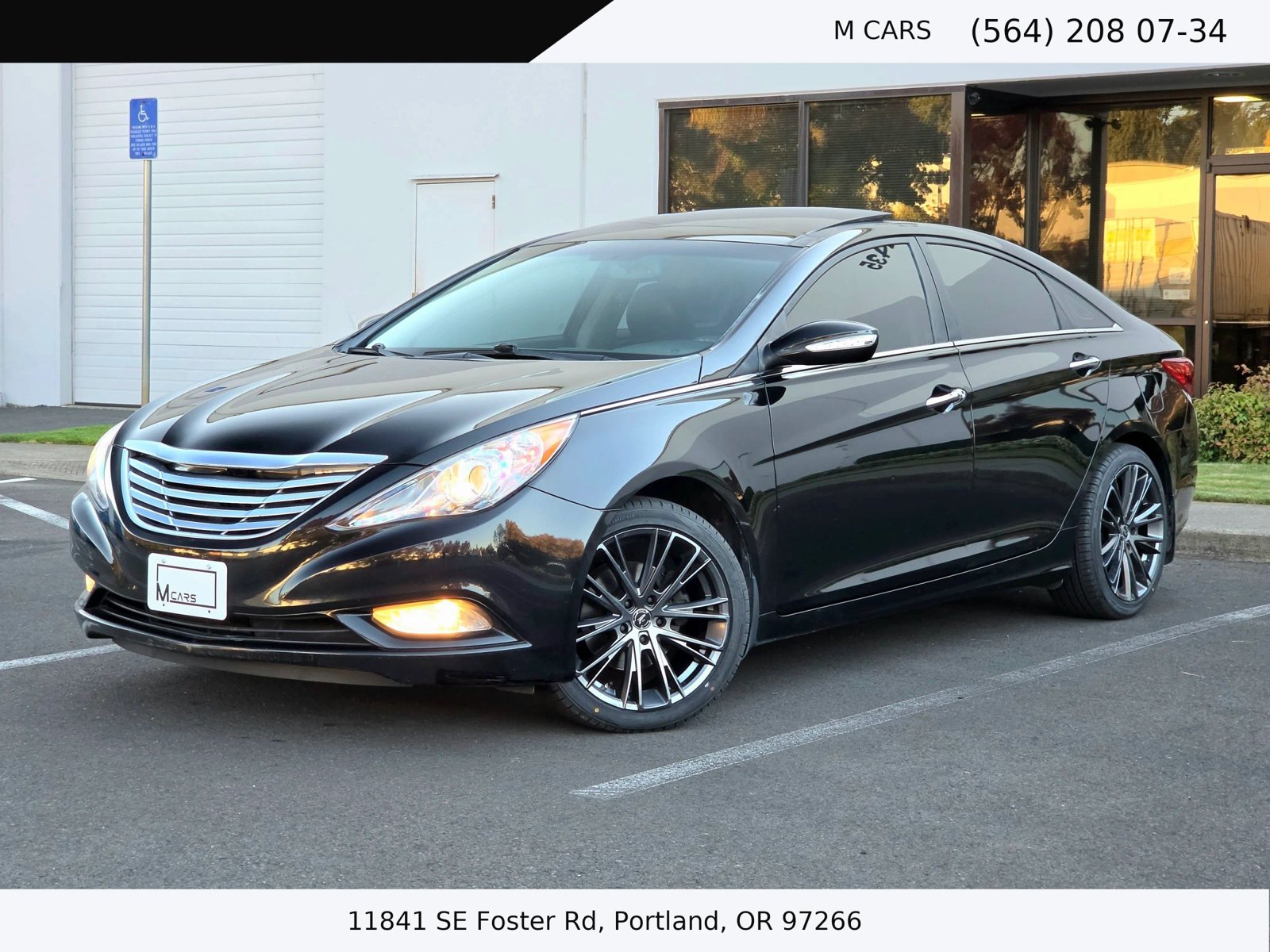 Used 2012 Hyundai Sonata Limited FWD image 2