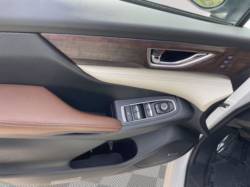 Used 2021 Subaru Ascent Touring w/ Popular Package #2A image 11