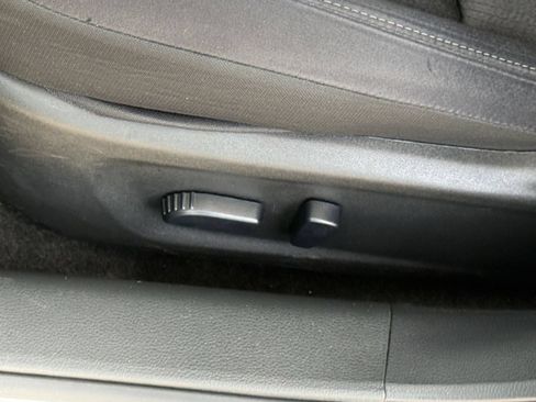 Used 2025 Nissan Altima 2.5 SV FWD image 22
