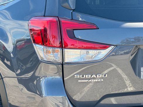 Used 2022 Subaru Forester Limited image 37
