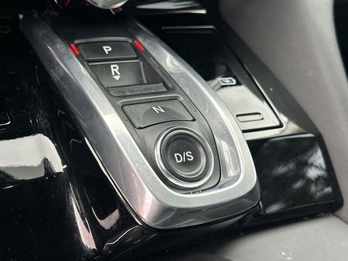 Used 2023 Acura MDX FWD w/ Technology Package image 18