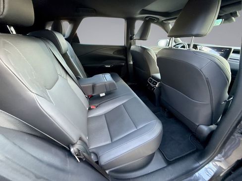 Used 2025 Lexus RX 350 Premium w/ Accessory Package (Z1) FWD image 17