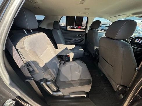 Used 2019 Chevrolet Traverse LT image 43