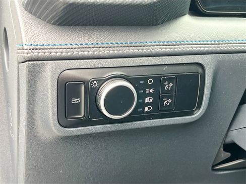 Used 2024 Ford Mustang GT Premium image 10