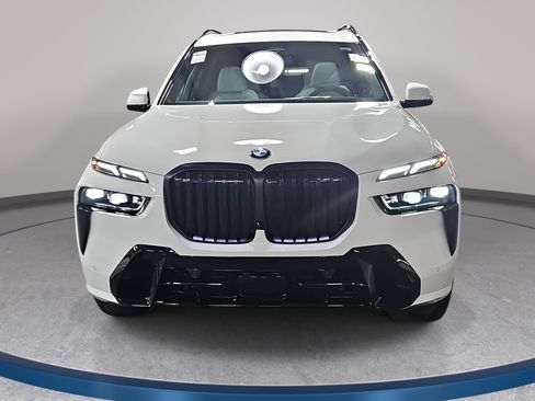 New 2026 BMW X7 xDrive40i w/ M Sport Package image 2