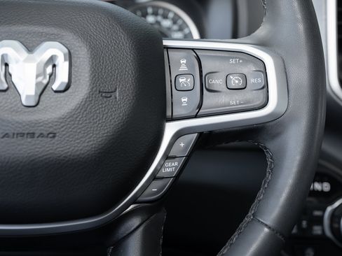 Used 2025 RAM 1500 Big Horn image 27