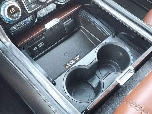 Used 2024 GMC Yukon Denali Ultimate w/ LPO, Floor Liner Package image 21