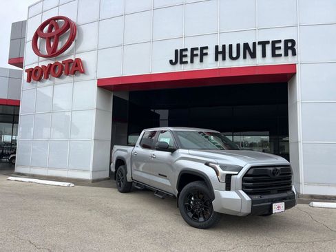 New 2025 Toyota Tundra SR5 image 23