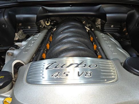 Used 2006 Porsche Cayenne Turbo S image 94