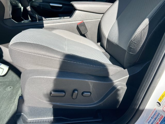Used 2017 Ford Escape SE AWD/4WD image 17