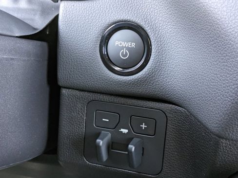 New 2026 Toyota Tundra Limited image 27