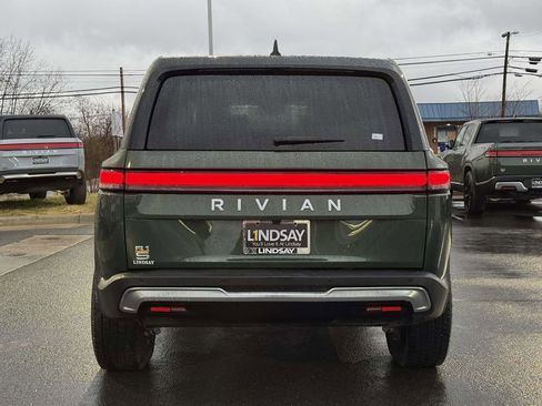 Used 2023 Rivian R1S Adventure AWD/4WD image 4