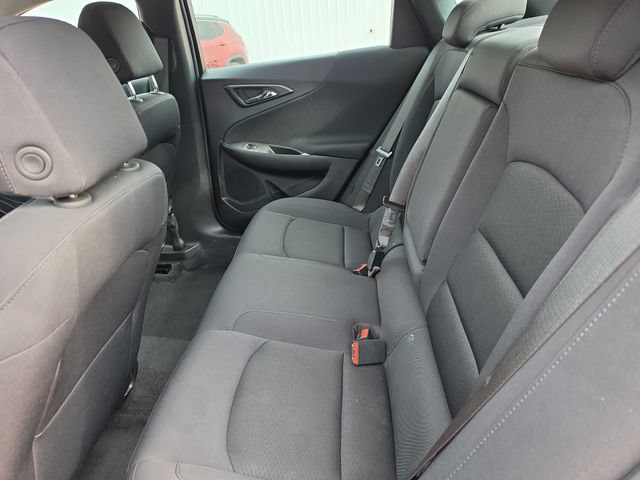Used 2025 Chevrolet Malibu LT FWD image 18