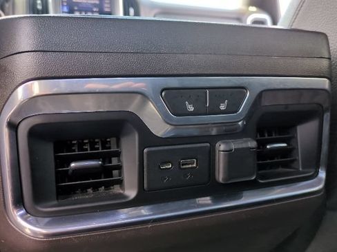 Certified 2020 GMC Sierra 2500 Denali w/ Denali Ultimate Package AWD/4WD image 11