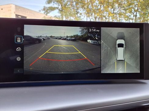 New 2026 Hyundai Ioniq 9 Limited AWD/4WD image 18
